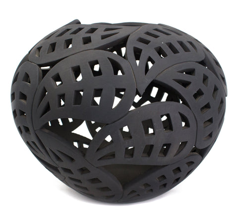 Matte Dried Leaves Sphere, Black Clay