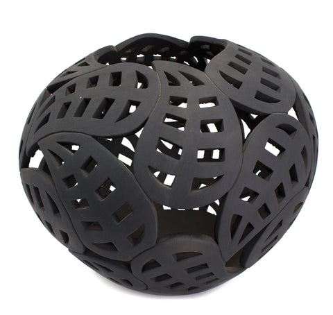 Matte Dried Leaves Sphere, Black Clay
