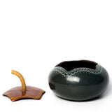 Gray Tole with Brown Cover, Laca