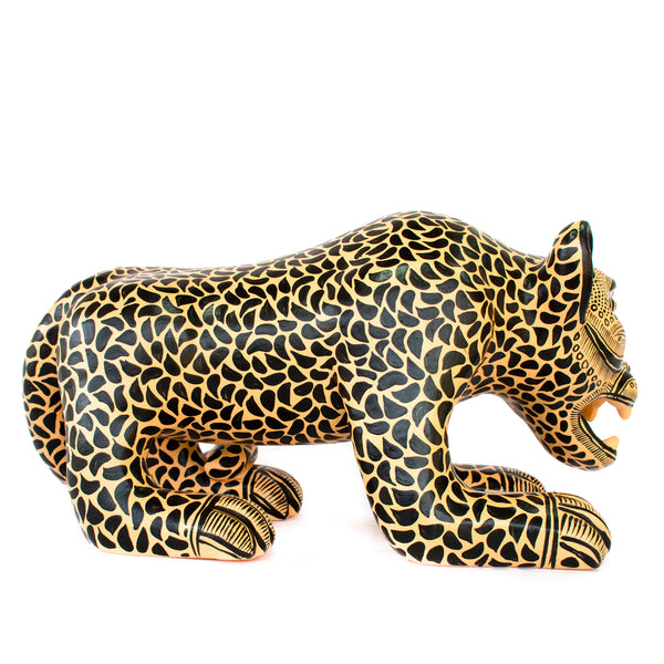 A6 限定デザイン　Q 王一博　豹猫 シャカシャカ ノート Small Jaguar with open Jaws, Chiapas Pottery – Artezzanos