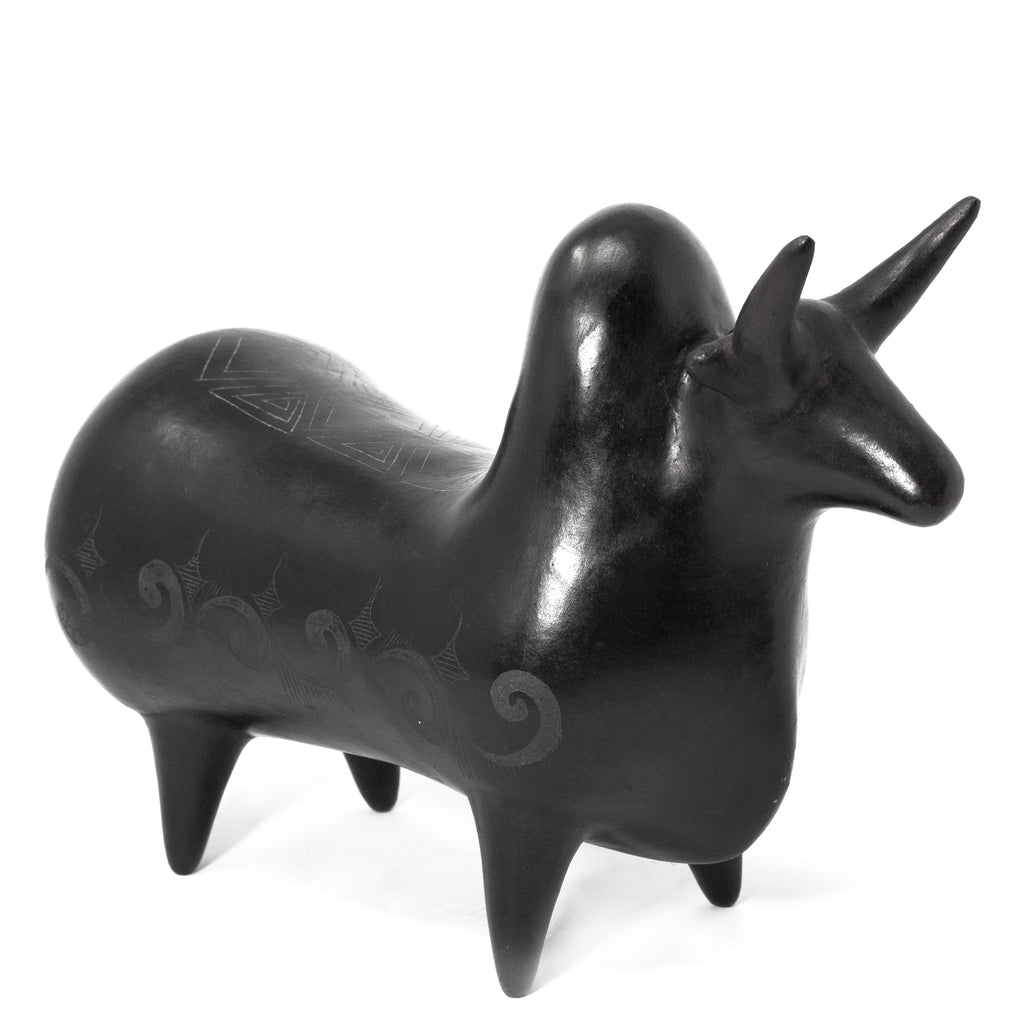 Zebu Bull, Scribed Black Clay