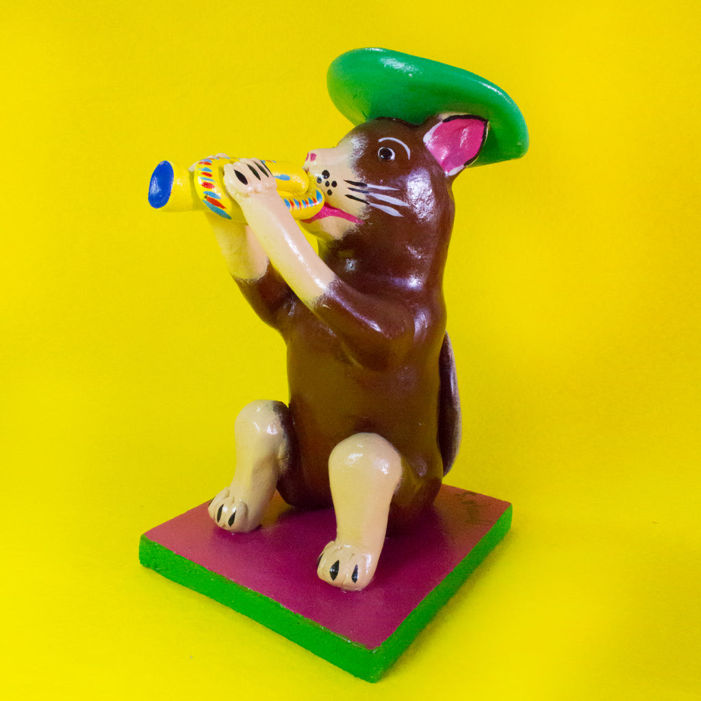 Cat playing the Flute, Betus Clay