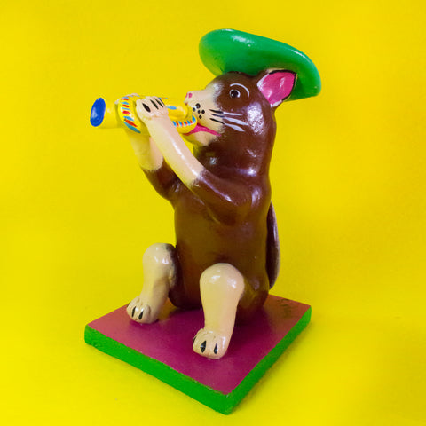 Cat playing the Flute, Betus Clay